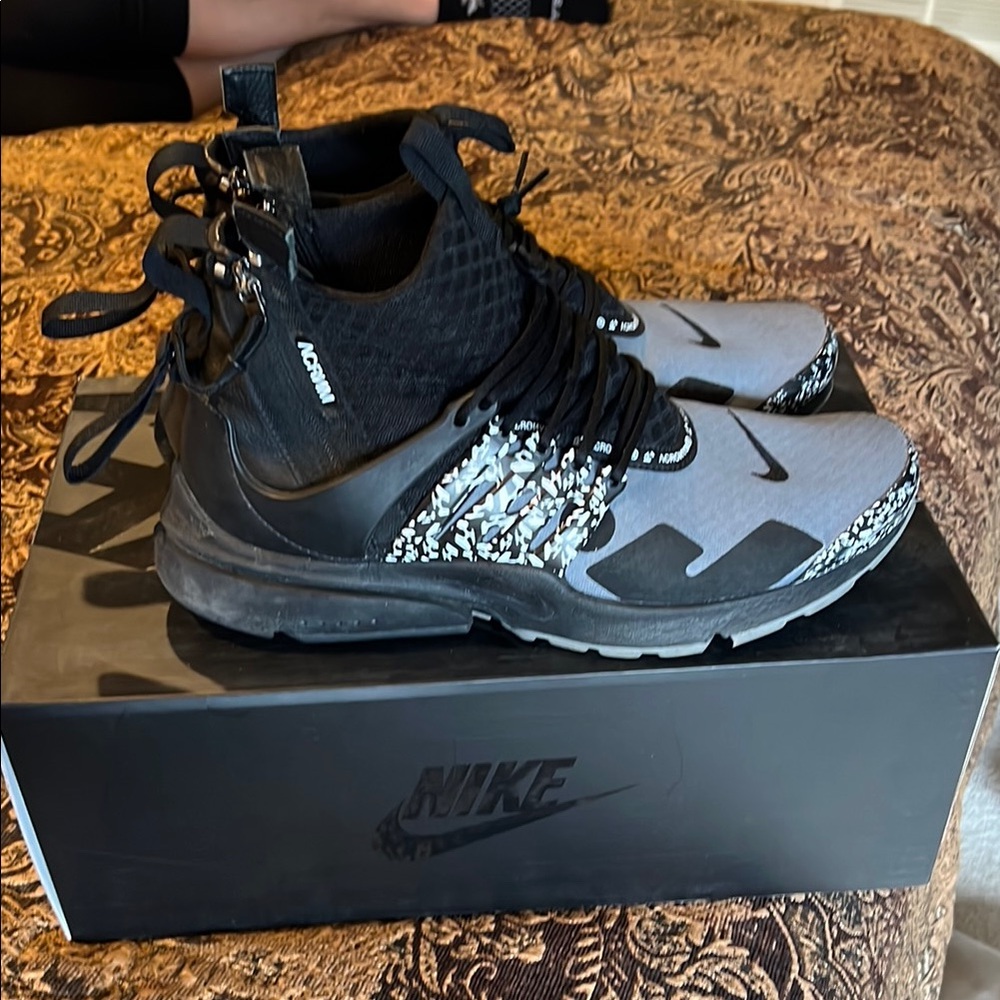 Nike Air Presto Mid “Acronym” Cool Grey